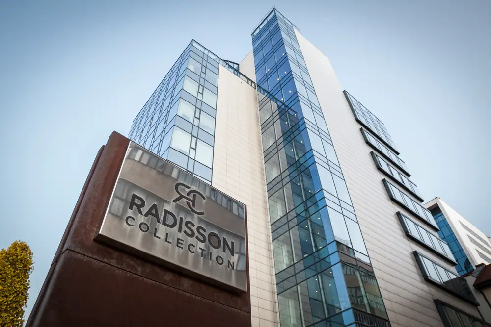 radisson points per $1 on stays
